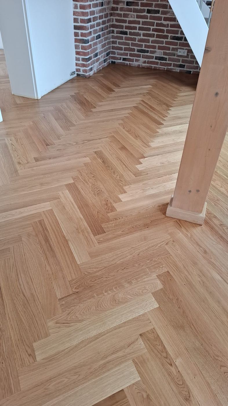 Komplette Wohnungssanierung mit Sichtfachwerk und Klinkerriemchen